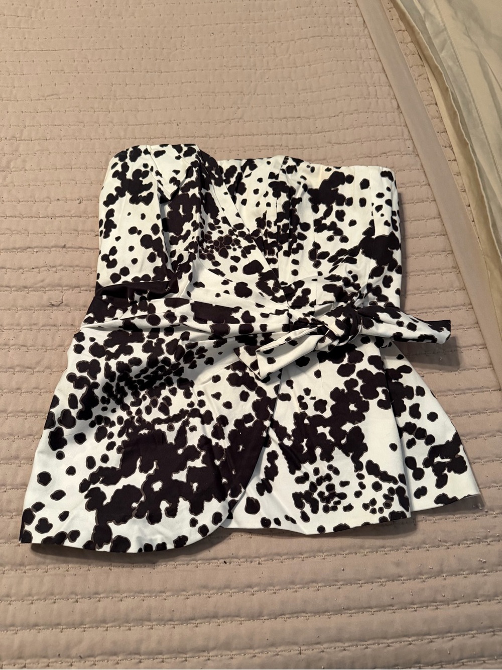 Black & White Abstract Spot Wrap Top